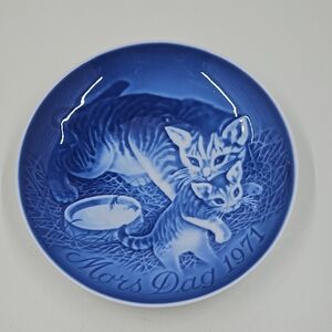 B&G Bing & Grondahl Mothers Day 1971 Cat and Kittens Porcelain Plate Denmark